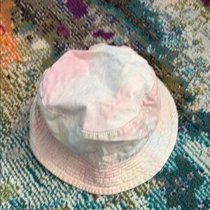 Old Navy Tie-Dye Bucket Hat